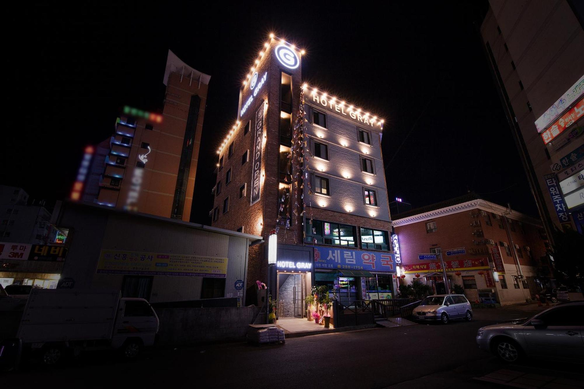 Hotel Gray Changwon Eksteriør bilde