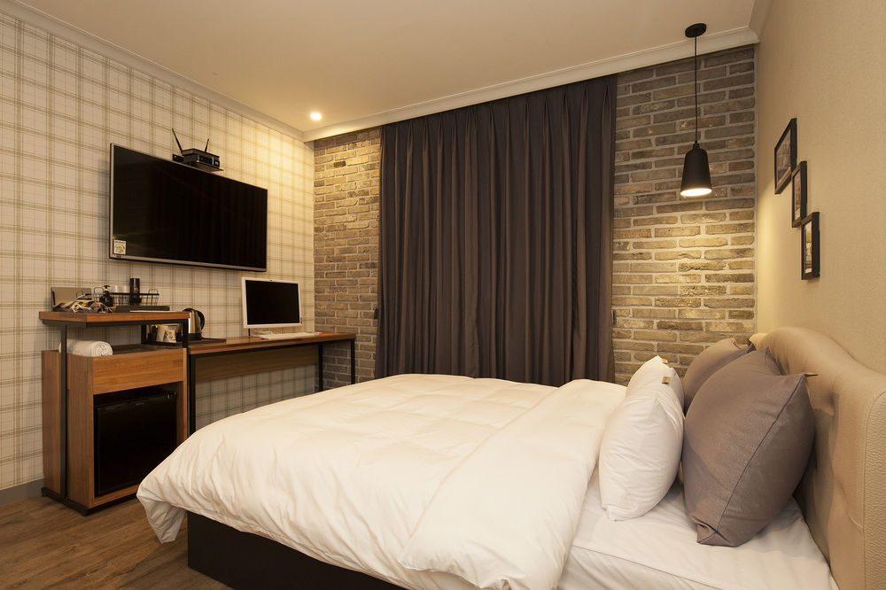 Hotel Gray Changwon Eksteriør bilde